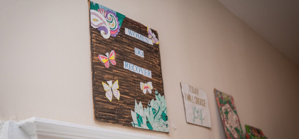 women do recover sign